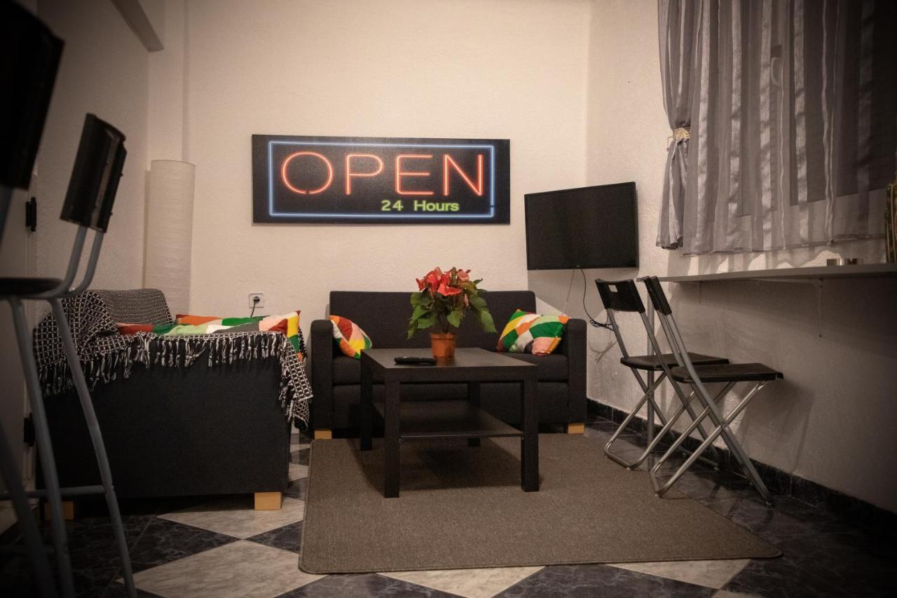 Ellanikou Apartment In Pankrati Vipgreece 雅典 外观 照片